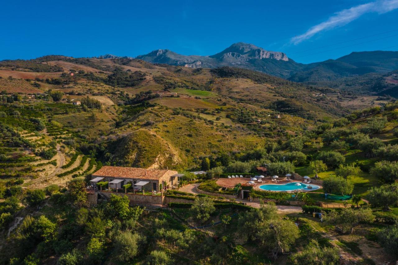 Poggio Pozzetti Villa Ласкари Екстериор снимка