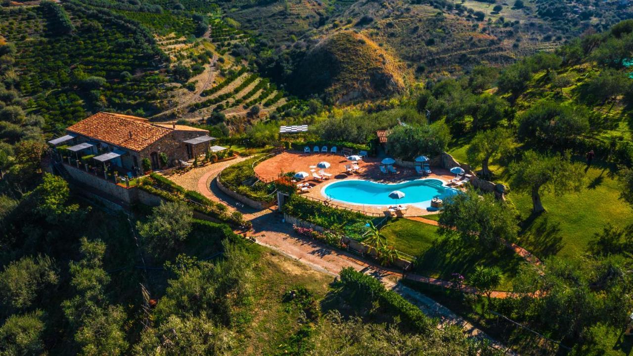 Poggio Pozzetti Villa Ласкари Екстериор снимка